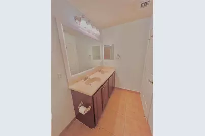 5964 Abbey Road #5964, Tamarac, FL 33321 - Photo 7