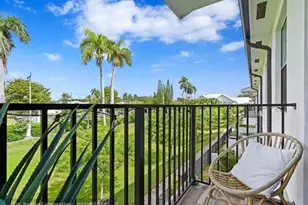 4507 E Aqua Bella Ln, Fort Lauderdale, FL 33312 - Photo 5