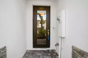 4507 E Aqua Bella Ln, Fort Lauderdale, FL 33312 - Photo 9
