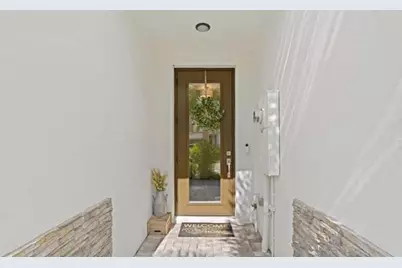 4507 E Aqua Bella Lane, Fort Lauderdale, FL 33312 - Photo 3