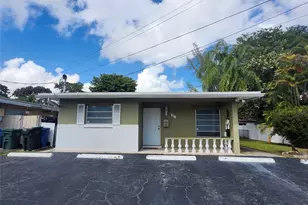 701 NE 36th St, Oakland Park, FL 33334 - Photo 1