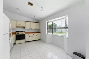 7520 NW 88th Terrace, Tamarac, FL 33321 - Photo 13