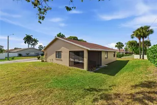 7520 NW 88th Terrace, Tamarac, FL 33321 - Photo 7