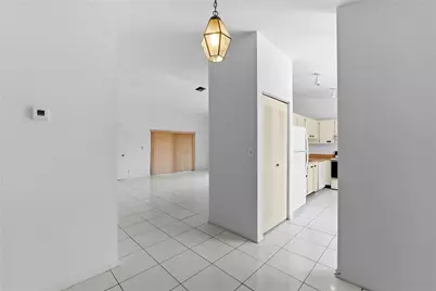 7520 NW 88th Terrace, Tamarac, FL 33321 - Photo 9