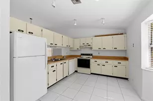 7520 NW 88th Terrace, Tamarac, FL 33321 - Photo 11