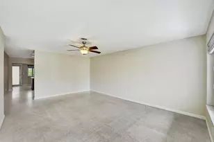 1623 NE 45th St, Oakland Park, FL 33334 - Photo 7