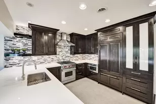 1623 NE 45th St, Oakland Park, FL 33334 - Photo 13