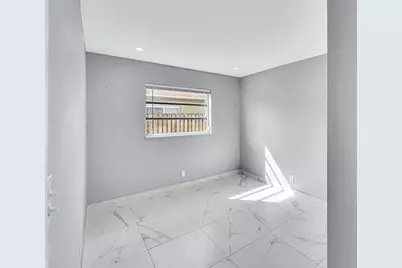 4681 SW 43rd Terrace, Fort Lauderdale, FL 33314 - Photo 11