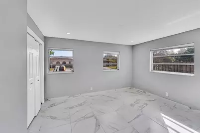 4681 SW 43rd Terrace, Fort Lauderdale, FL 33314 - Photo 5