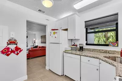 3441 Cocoplum Circle #3441, Coconut Creek, FL 33063 - Photo 9