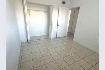 8075 NW 7th Street #402, Miami, FL 33126 - Photo 15