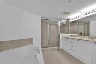 16699 Collins Ave, Sunny Isles Beach, FL 33160 - Photo 13