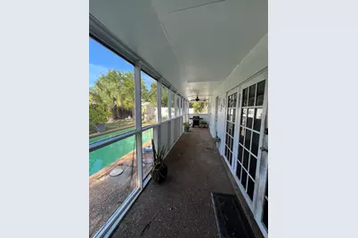 121 NW 18th Street, Pompano Beach, FL 33060 - Photo 17
