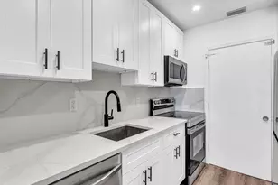 2151 NE 68th St, Fort Lauderdale, FL 33308 - Photo 17