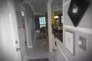 2104 S Cypress Bend Dr, Pompano Beach, FL 33069 - Photo 7