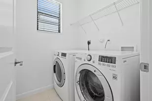 3508 W 108th St, Hialeah, FL 33018 - Photo 15