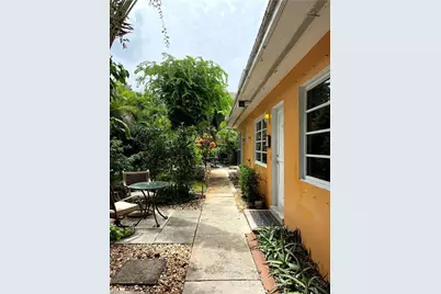 1101 NE 17 Way #4, Fort Lauderdale, FL 33304 - Photo 15