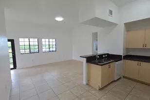 2801 Riverside Dr, Coral Springs, FL 33065 - Photo 9