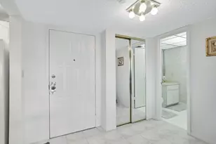 330 SE 20th Ave, Deerfield Beach, FL 33441 - Photo 7