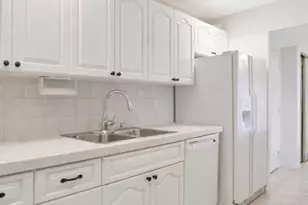 330 SE 20th Ave, Deerfield Beach, FL 33441 - Photo 13