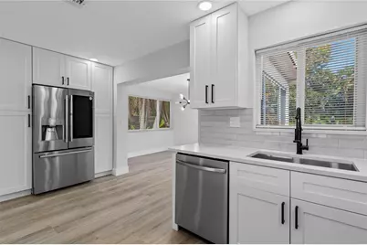 333 NE 24th Street, Wilton Manors, FL 33305 - Photo 3