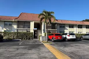 1124 NW 13th St, Boca Raton, FL 33486 - Photo 1