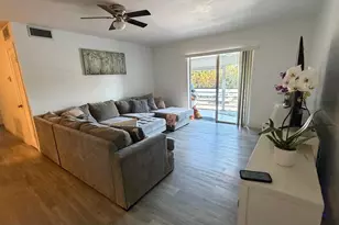 1124 NW 13th St, Boca Raton, FL 33486 - Photo 5