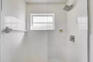 6481 Kimberly Blvd, North Lauderdale, FL 33068 - Photo 17