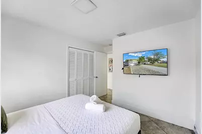 6481 Kimberly Boulevard, North Lauderdale, FL 33068 - Photo 13