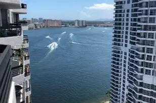 19195 NE 36th Ct, Aventura, FL 33180 - Photo 13