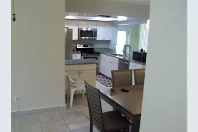 5039 NW 42 Street, Lauderdale Lakes, FL 33319 - Photo 5