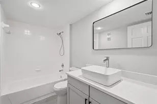 1717 Whitehall Dr, Davie, FL 33324 - Photo 9