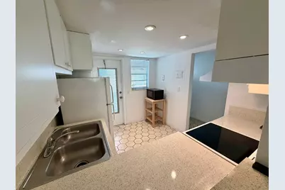 [Address not provided], Hallandale Beach, FL 33009 - Photo 5