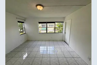 [Address not provided], Hallandale Beach, FL 33009 - Photo 7