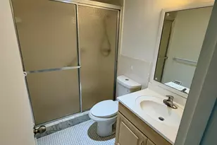 [Address not provided], Hallandale Beach, FL 33009 - Photo 11