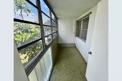 [Address not provided], Hallandale Beach, FL 33009 - Photo 13