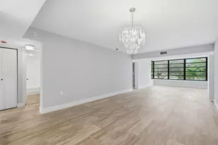 1717 Whitehall Dr, Davie, FL 33324 - Photo 5