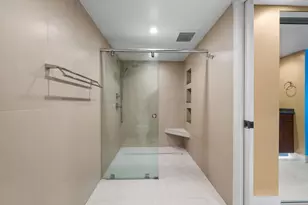 511 Bayshore Dr, Fort Lauderdale, FL 33304 - Photo 15