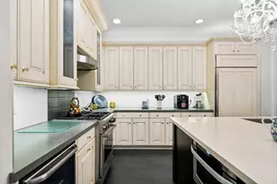 645 NE 17th Way, Fort Lauderdale, FL 33304 - Photo 11