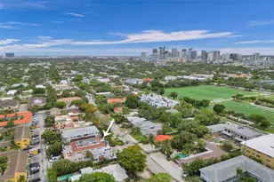 726 NE 15th Ave, Fort Lauderdale, FL 33304 - Photo 37