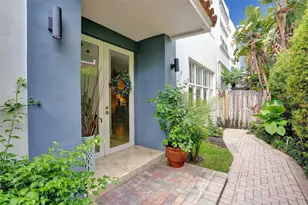 726 NE 15th Ave, Fort Lauderdale, FL 33304 - Photo 5