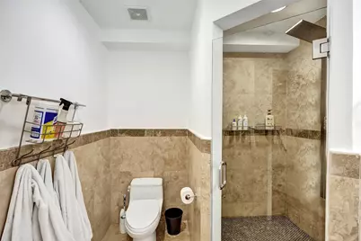 726 NE 15th Avenue #726, Fort Lauderdale, FL 33304 - Photo 17