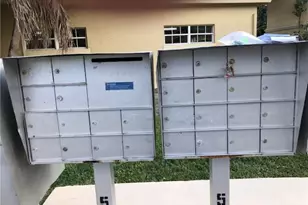 18352 NW 68th Ave, Hialeah, FL 33015 - Photo 23