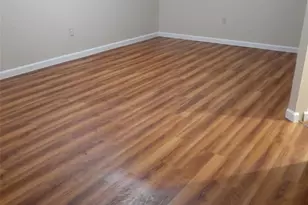 18352 NW 68th Ave, Hialeah, FL 33015 - Photo 15