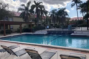 18352 NW 68th Ave, Hialeah, FL 33015 - Photo 27