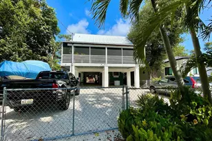 44 Bonita Ave, Key Largo, FL - Photo 1