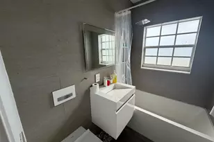 8934 Emerson Ave, Bay Harbor Islands, FL 33154 - Photo 7