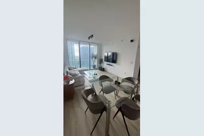 31 SE 5th Street #3309, Miami, FL 33131 - Photo 3