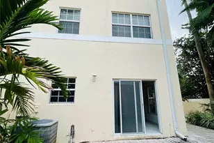 2605 Bay Dr, Pompano Beach, FL 33062 - Photo 7