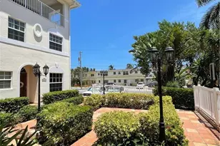 2605 Bay Dr, Pompano Beach, FL 33062 - Photo 3